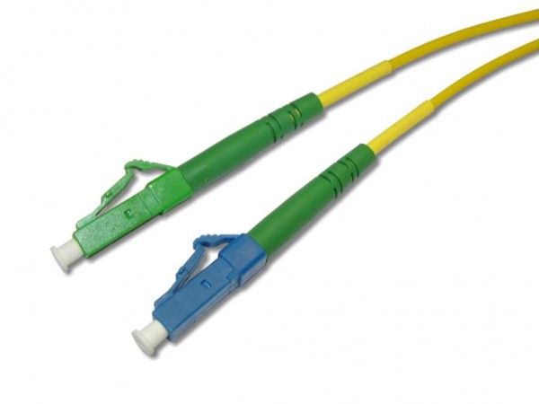 LC/APC 8° - LC/PC simplex Patchkabel 9/125µm G652D, Knickschutz grün, 1.5m